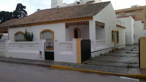 Hostal Villa Mercedes Chipiona Εξωτερικό φωτογραφία