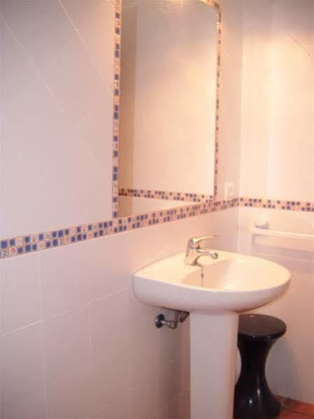 Hostal Villa Mercedes Chipiona Εξωτερικό φωτογραφία